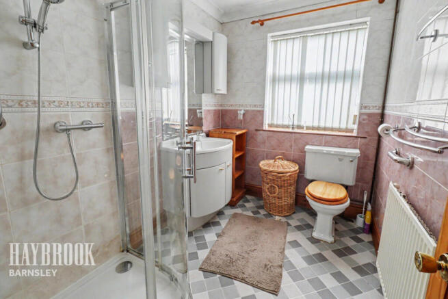 3 bed Detached for sale Image 10