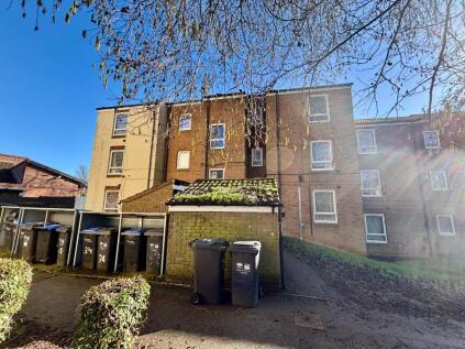 Great Gull Crescent, Southfields, Northampton NN3