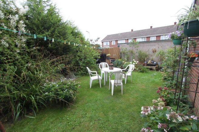 Side garden