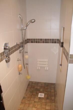 En-Suite Wet Room