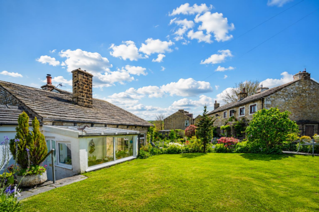 2 bed Cottage for sale Image 6