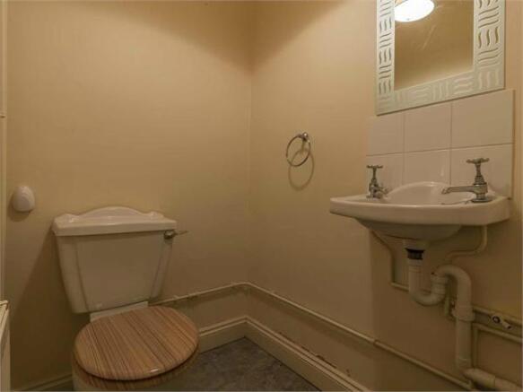 Photo 10