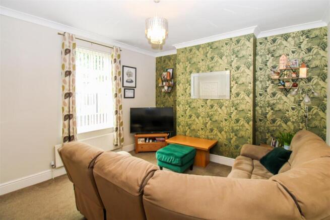 2 bed Terraced for sale Image 4