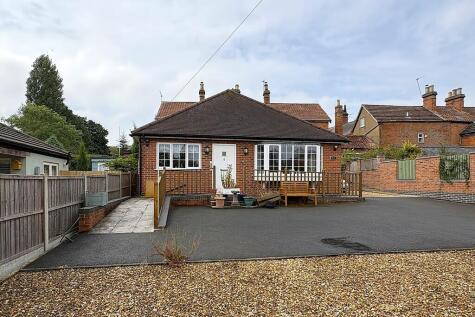Main Street, Twyford