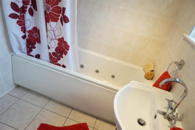 MODERN FULLY TILED F