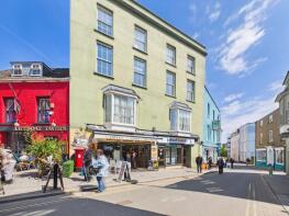 Flat 3, Cheltenham House, Tudor Square, Tenby SA70 7AD