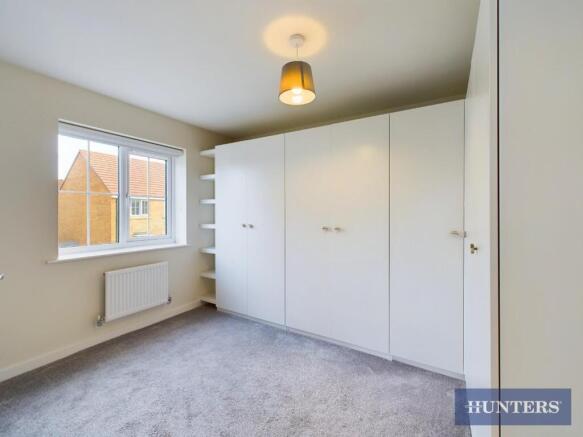 4 bed Detached for sale Image 10