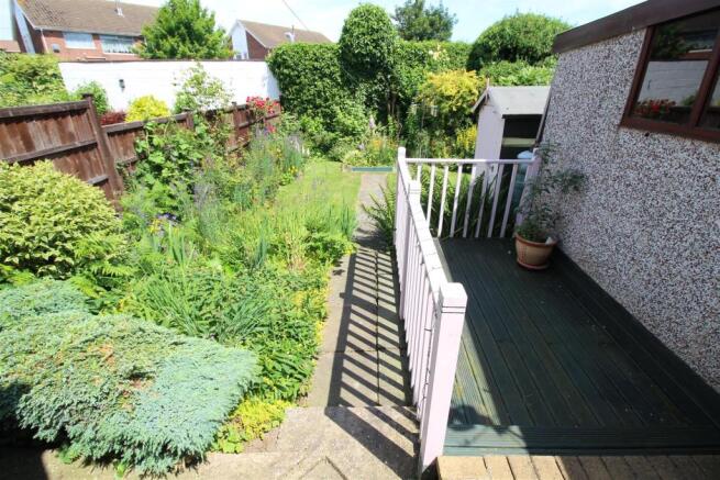rear garden.JPG