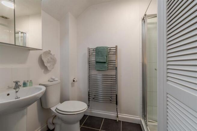 8487991-interior30.jpg