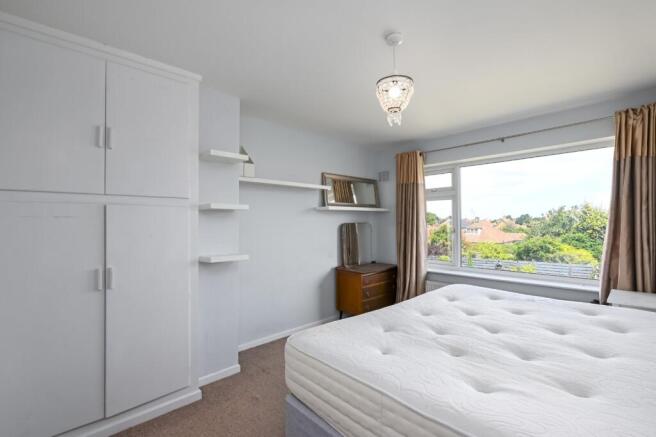 4 bed Semi-Detached for sale Image 8