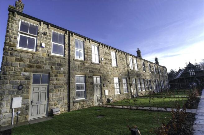 4 bed Semi-Detached for sale Image 7