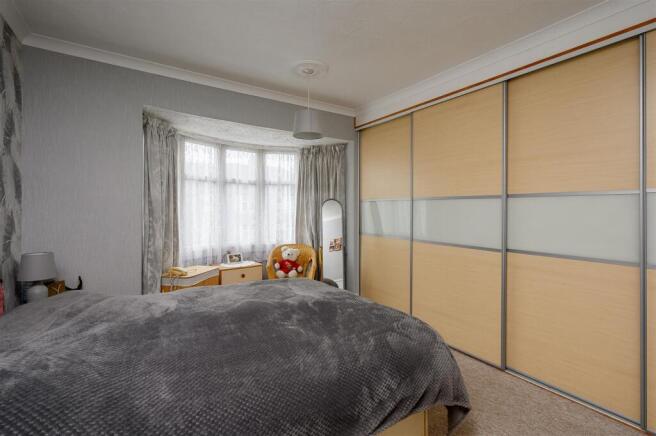 3 bed Semi-Detached for sale Image 10