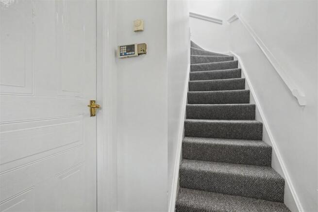 Hallway.jpeg