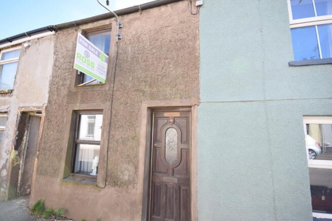 FRONTAGE