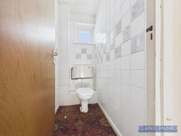 3 bed Semi-Detached for sale Image 8
