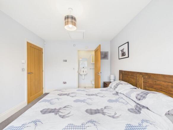 3 bed Detached Bungalow for sale Image 6