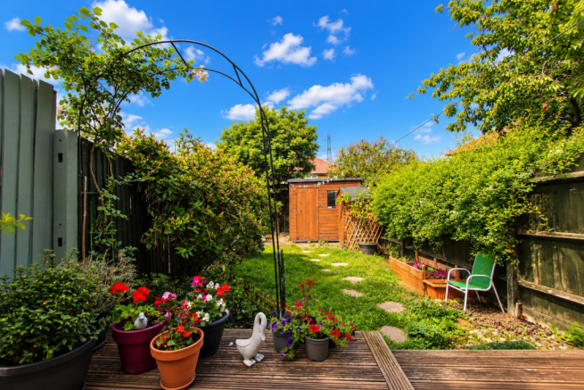 garden b.png