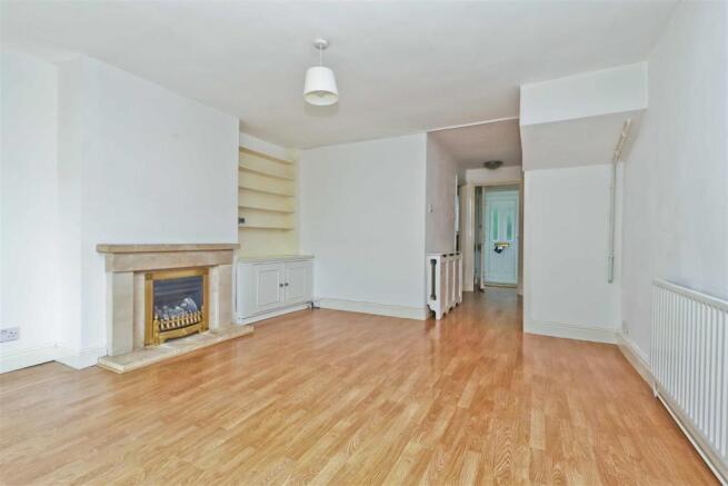 Living/dining room