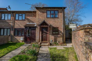 19, Troy Close, Crowborough TN6 1EX