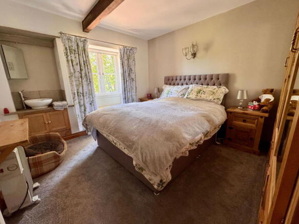 2 bed Barn Conversion for sale Image 9