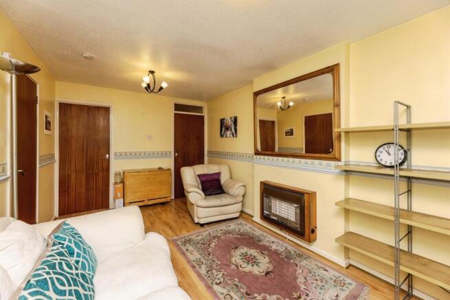 1 bed Flat for sale Image 7