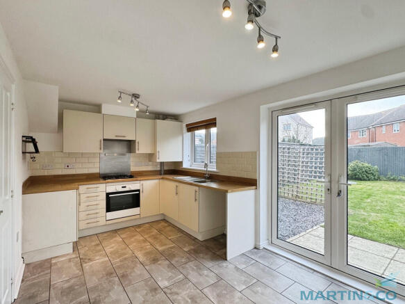 20906104--4A12-B7...