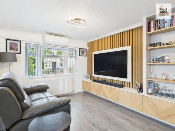 CAM04261G0-PR0040...