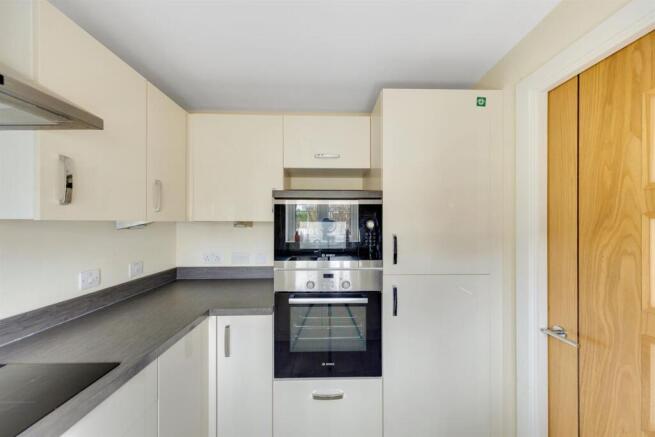 08-0be0PFMCS 7 Queens Gate-25-medium.jpg