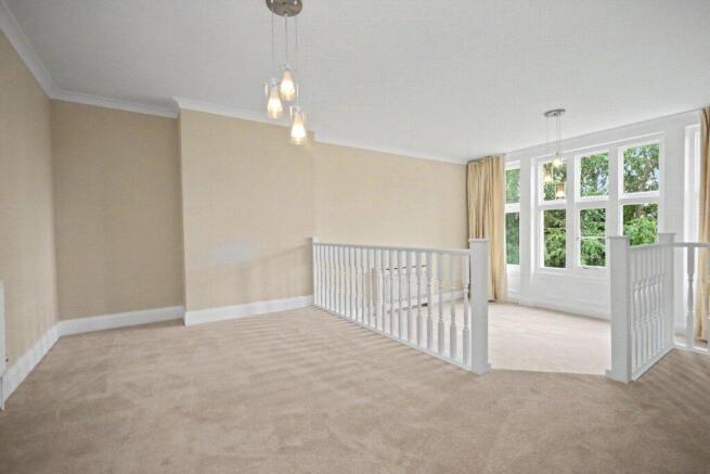 2 bed Apartment for sale Image 4
