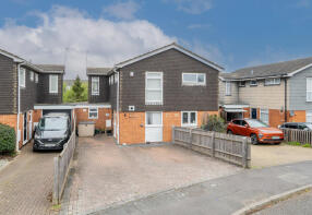 5, Maple Grove, Milton Keynes MK17 8QN