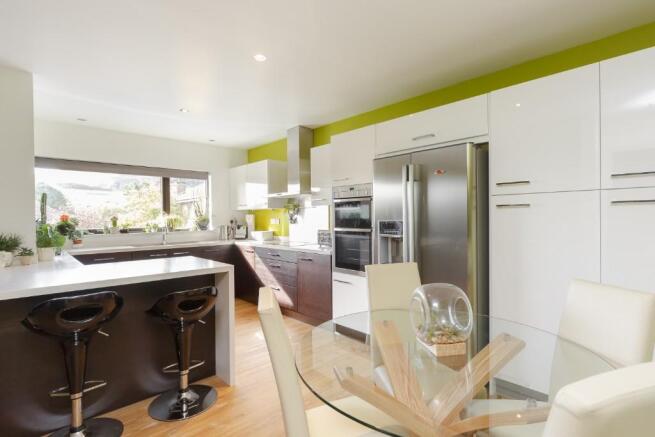Kitchen/Dining/Famil