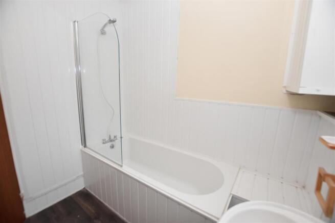 1 bed Apartment to rent Image 5