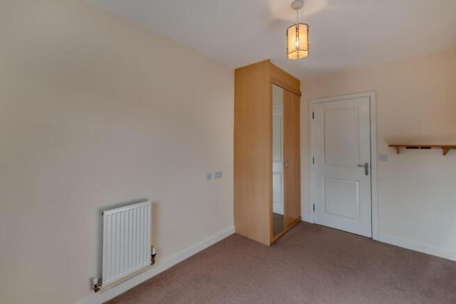 8639579-interior15.jpg