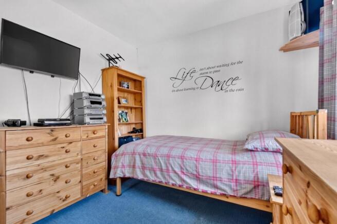 2 bed Semi-Detached for sale Image 9