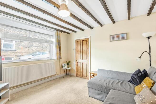 2 bed House to rent Image 5