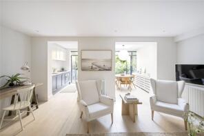 240, Westbourne Park Road, London W11 1EL