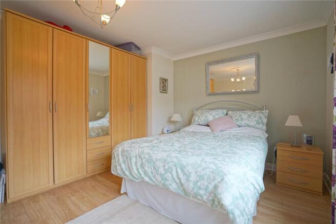 2 bed Bungalow for sale Image 9