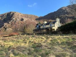 Cae'r Moch, Beddgelert LL55 4NE