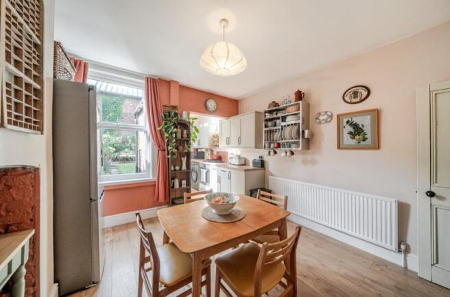 -68927c8b8526b-l-1331032-13-68922deba4cef