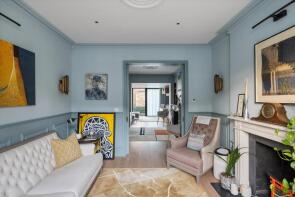 34, Ripplevale Grove, London N1 1HT