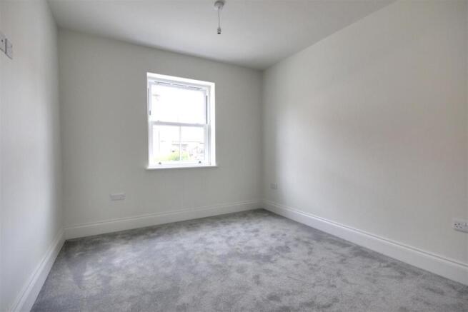 2 bed Detached Bungalow for sale Image 7