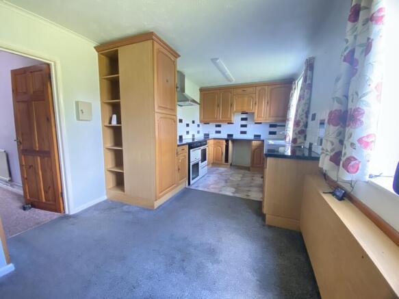 Kitchen dining ro...