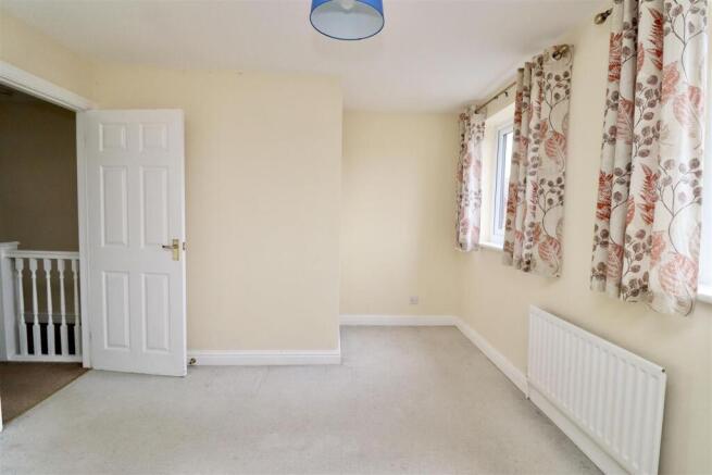 2 bed Town House for sale Image 4