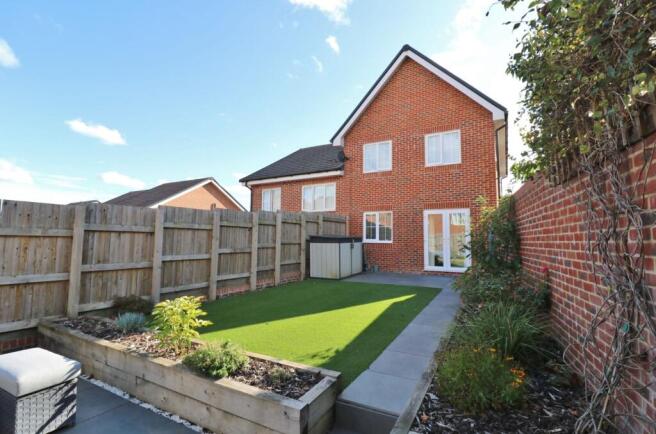 Oakeley Vale, Bursledon, SO31 photo 4