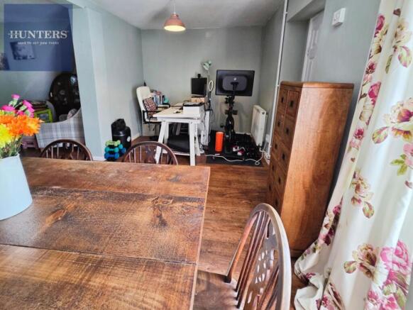 Park Terrace, Tondu photo 4