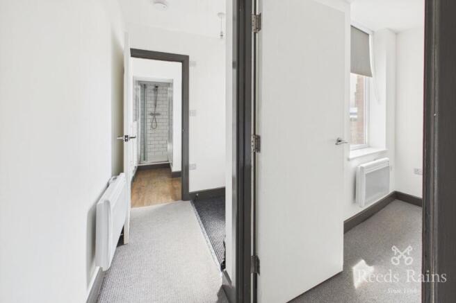 1 bed Apartment to rent Image 10