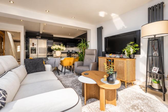Open Plan Dining, Living Kitchen