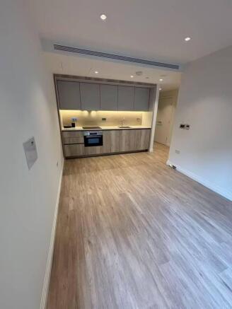 1 bed flat to rent Woodall Way, London SE11 5BQ