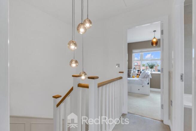 2 bed Semi-Detached for sale Image 8
