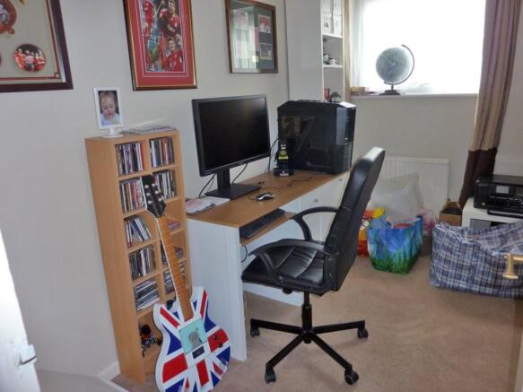 Photo 8